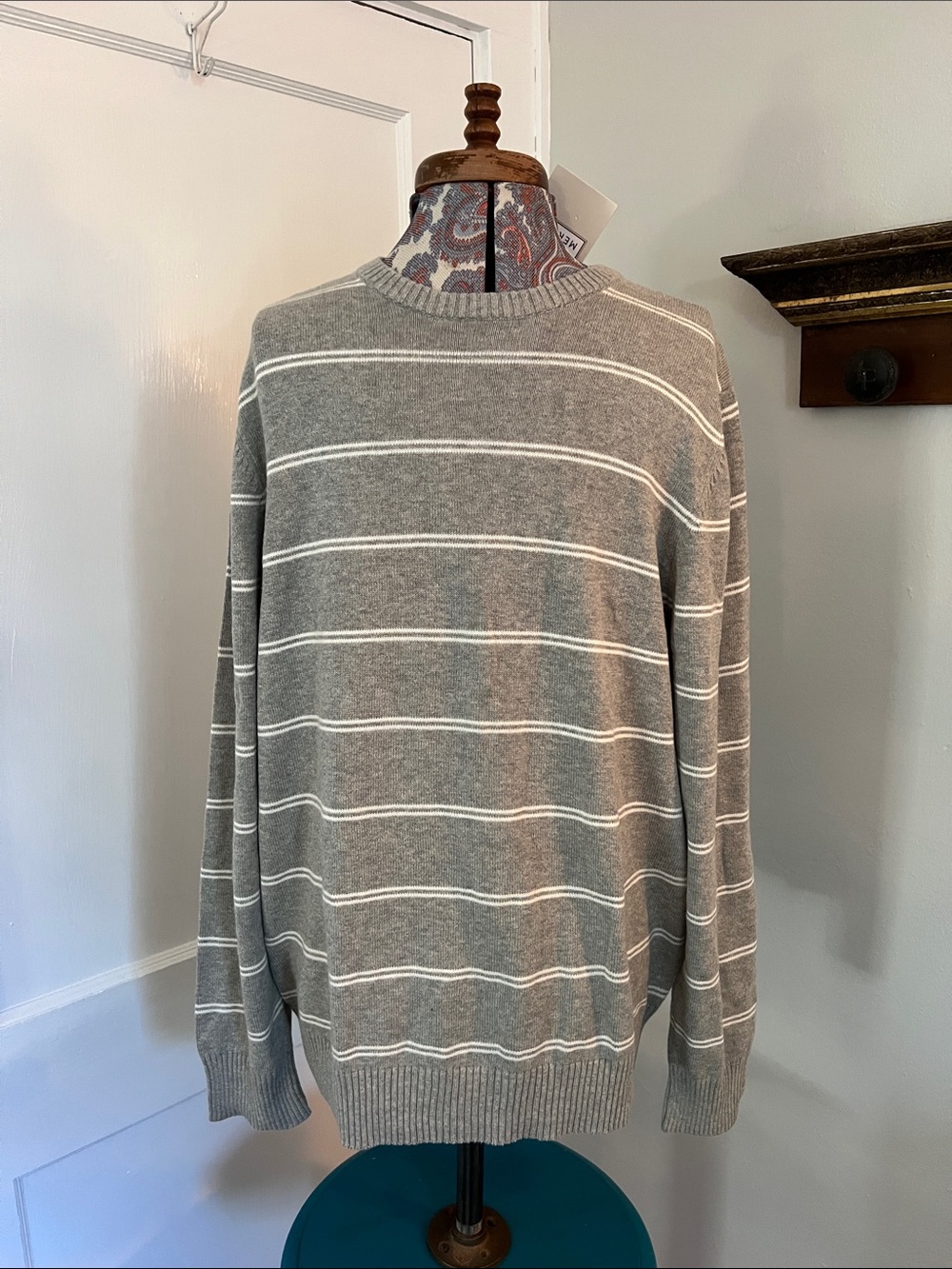 NWT Men’s Merona Gray Crewneck Sweater with White Stripes